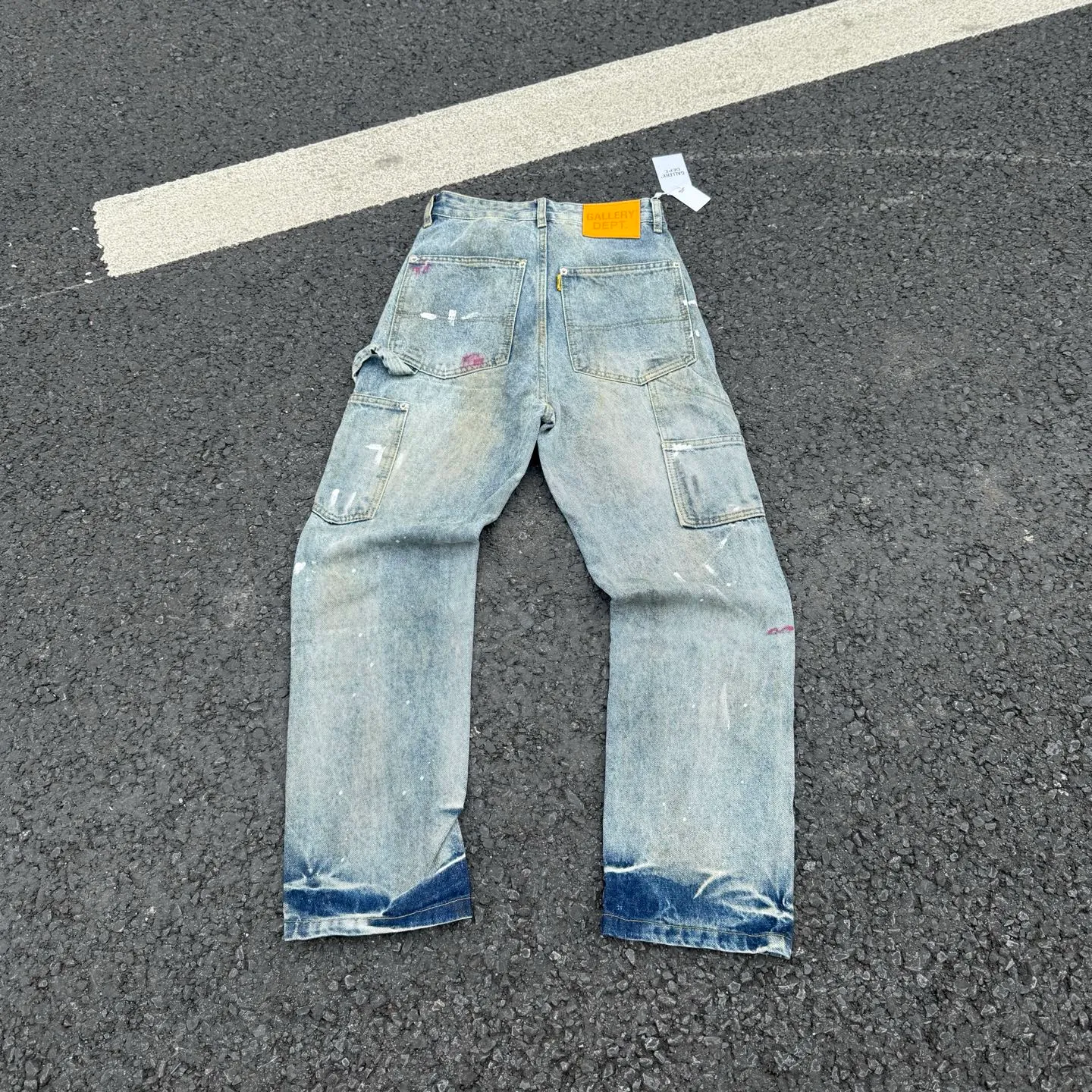 #8179 P260💰 GALLERY DEPT. Vintage splash-ink hole-cut logging, spray-dirty mud-dyed loose washed jeans - truly restore the ultimate texture of Vintage - original hardware accessories washed and other elevators, QR code analysis are all purchased from the original factory, high degree of restoration, you are welcome to compare with a certain product ~ - Three-dimensional version Loose and comfortable, not picky about the figure, tall and slim, factory Seiko, original quality control, same style for men and women, can be matched with couples, versatile recommendation Essential jeans for all seasons - sizes: 28 30 32 34 36